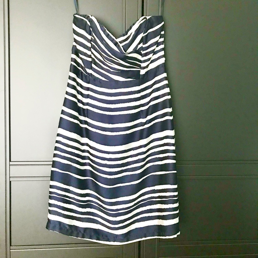 H&M Sweetheart Strapless Dress